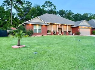 512 Upland Woods Rd, Cantonment, FL 32533