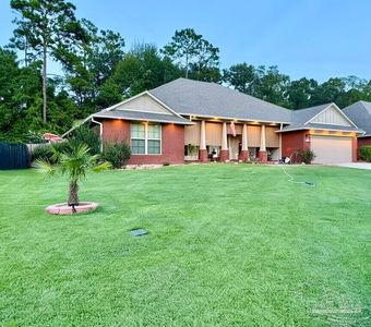 512 Upland Woods Rd, Cantonment, FL, 32533