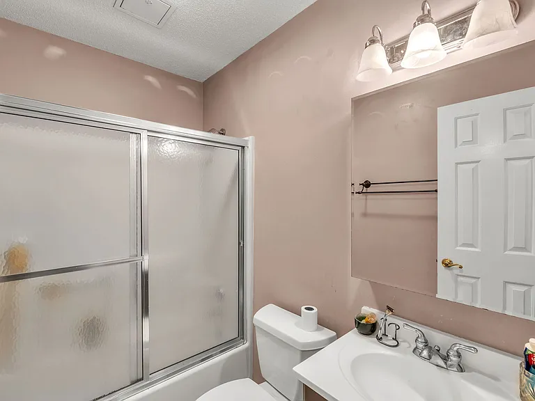 101 Westover Ave #103 — Photo 23