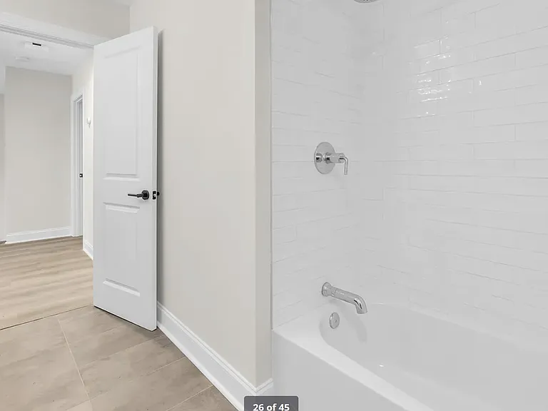 Green Lake Dr — Photo 19