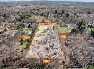 1480 Old Plank Rd, Milford, MI 48381