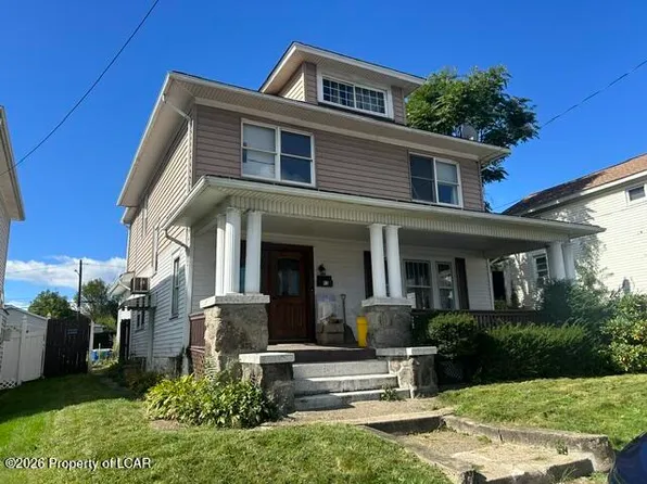 209 Union St, Taylor, PA 18517