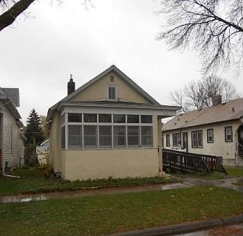 1st image of 754 Jessamine Ave E