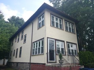 11 Maplewood St, West Roxbury, MA 02132