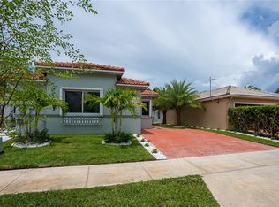 9124 SW 156th Ct, Miami, FL 33196