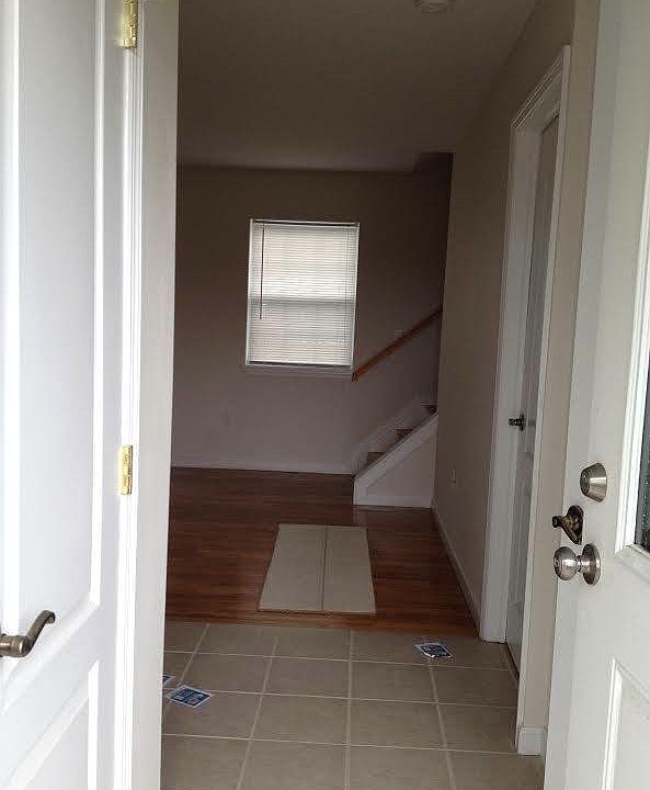 1st image of 115 Henry St