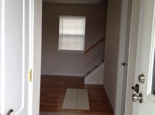 115 Henry St, Hempstead, NY 11550