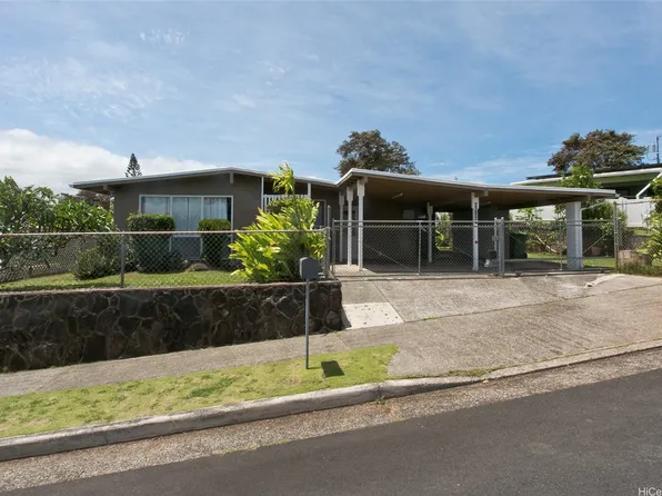 2292 Akeukeu St, Pearl City, HI 96782