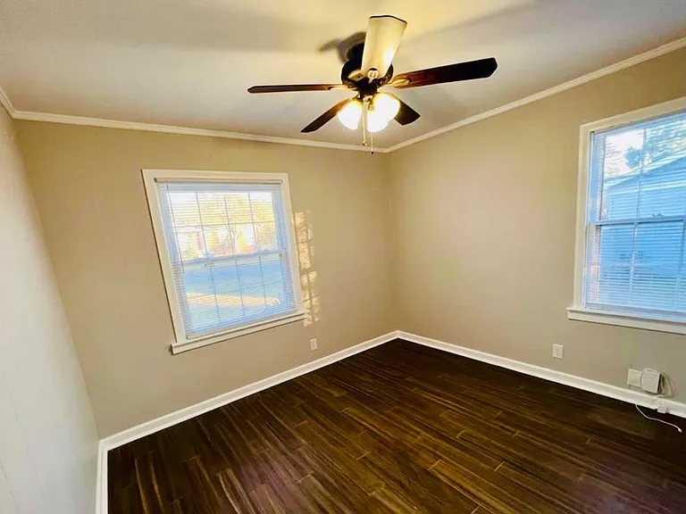3415 Mimosa Ln NW — Photo 11