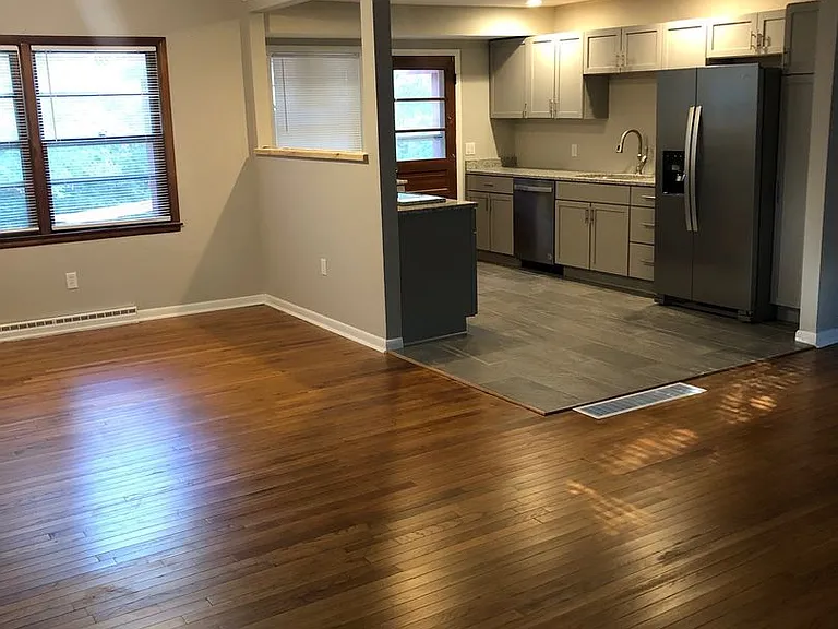 1235 E Matlock Rd — Photo 17