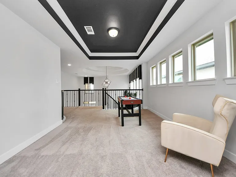 10410 Carina Cloud Ln — Photo 37