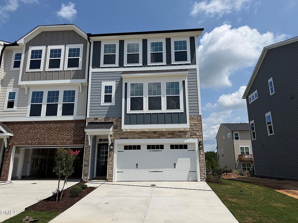 1st image of 9043 Hazy Jade Way #133