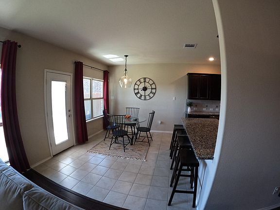 4th image of 9921 Copperhead Ln