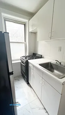 Rented by Brighton Management | media 15