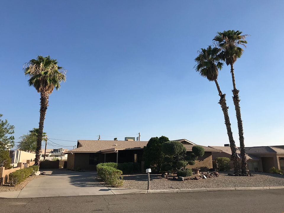 1st image of 3050 Caravelle Dr