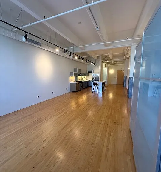 1850 Industrial St #114 — Photo 8
