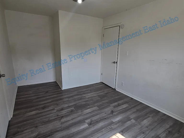 229 S Garfield Ave #3 — Photo 8
