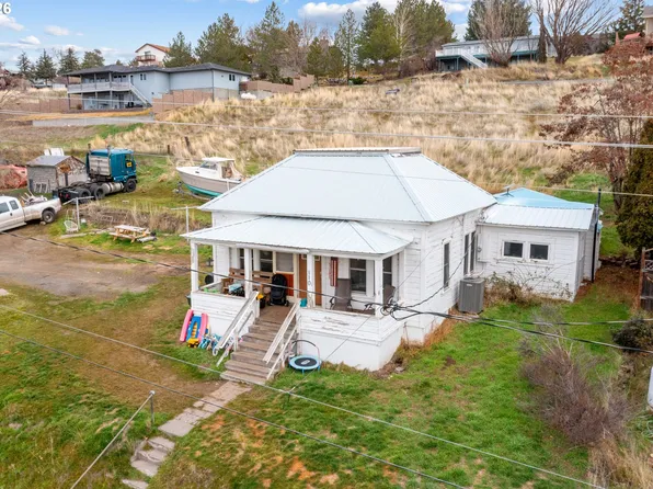 110 N Gilmore St, Heppner, OR 97836