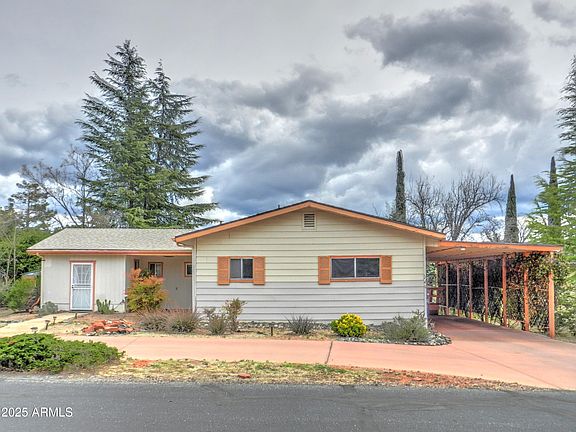 3rd image of 240 STARDUST Lane