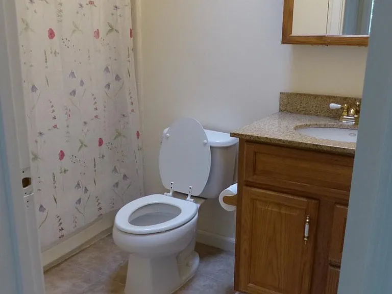 1548 Heron Ave — Photo 10