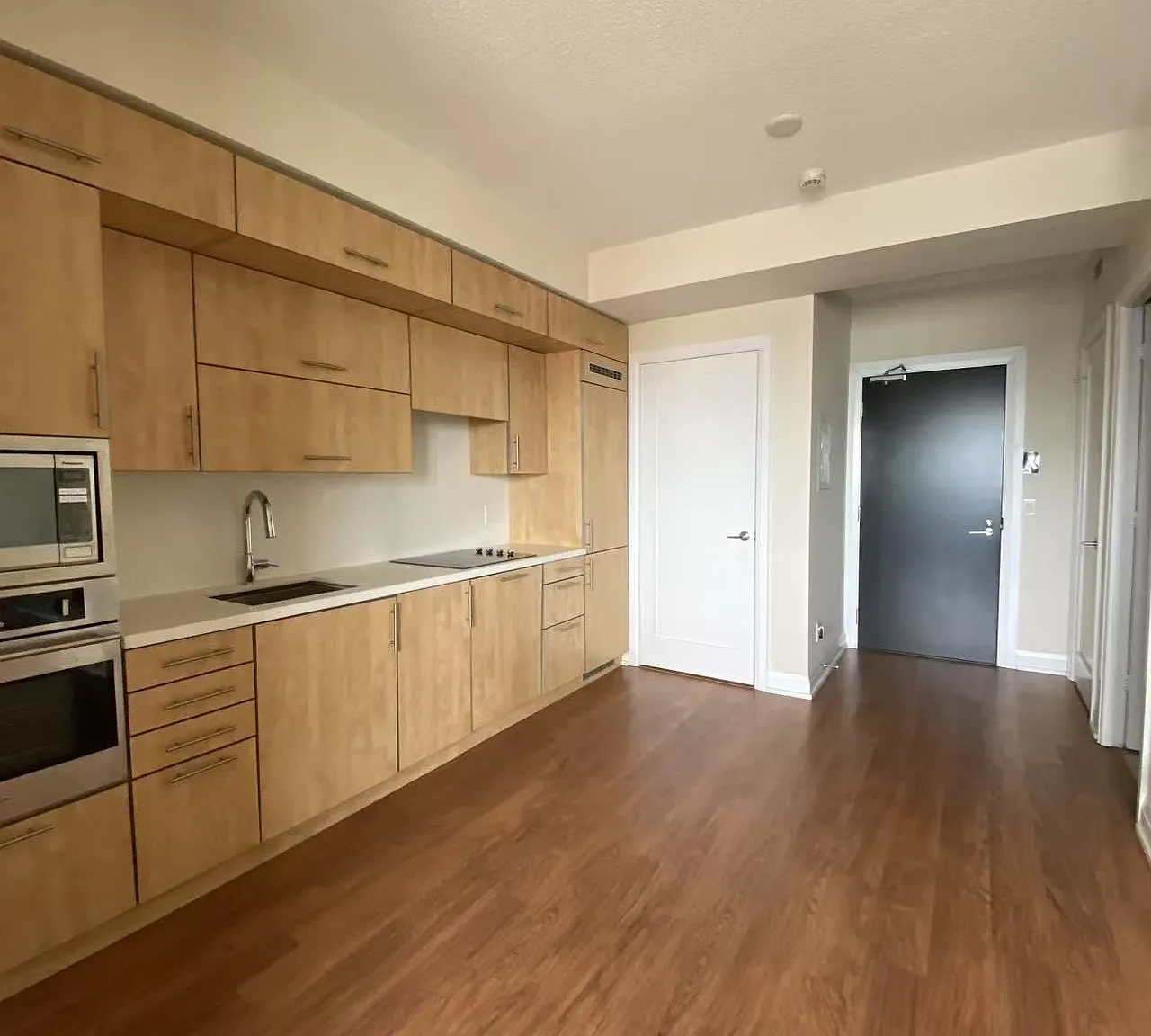 1 bed, $2,480 — Photo 2