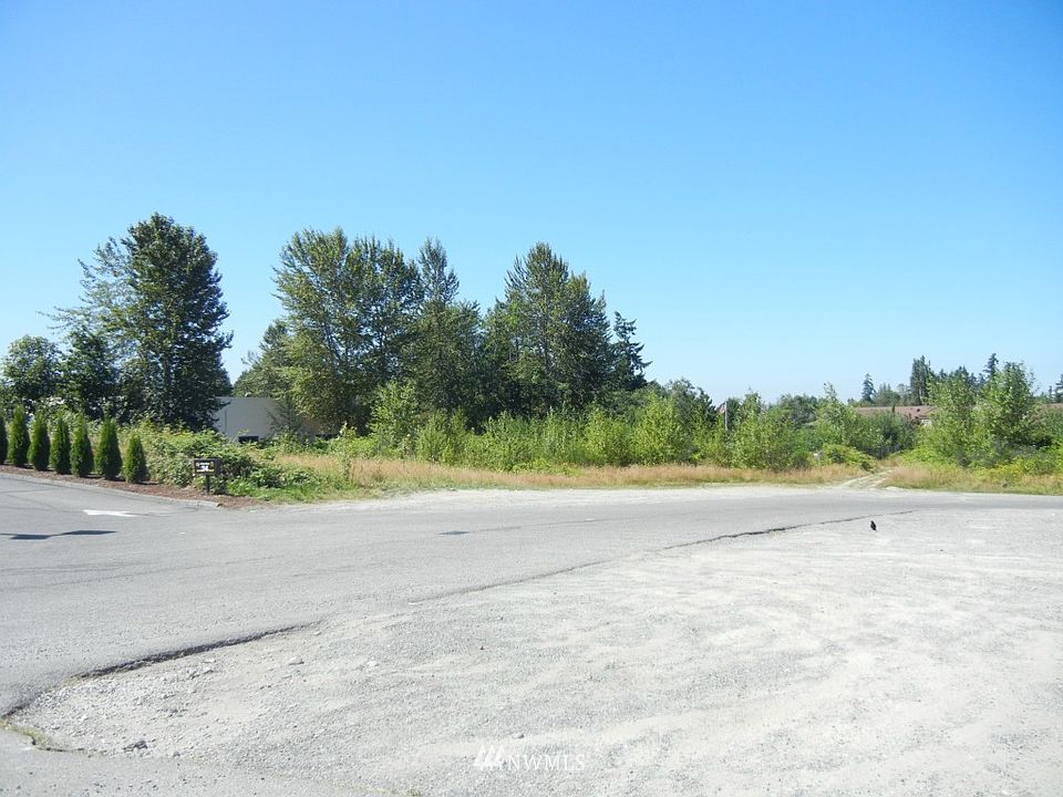 1st image of 524 Meridian Avenue E