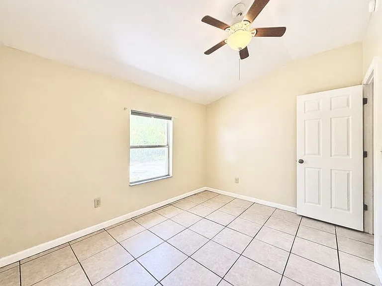 335 E Central Ave — Photo 22