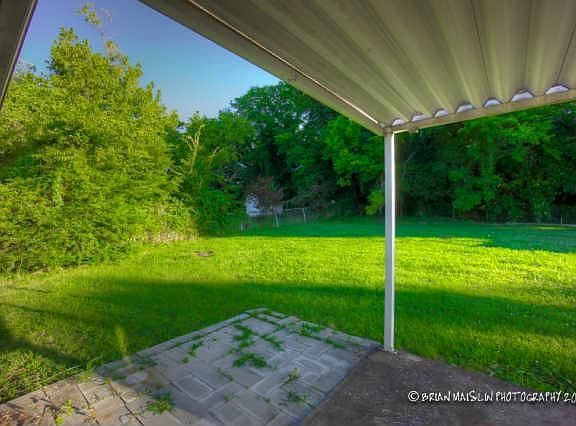 5th image of 313 Chestnut Dr