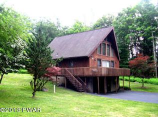 129 Frances Ln, Greentown, PA 18426