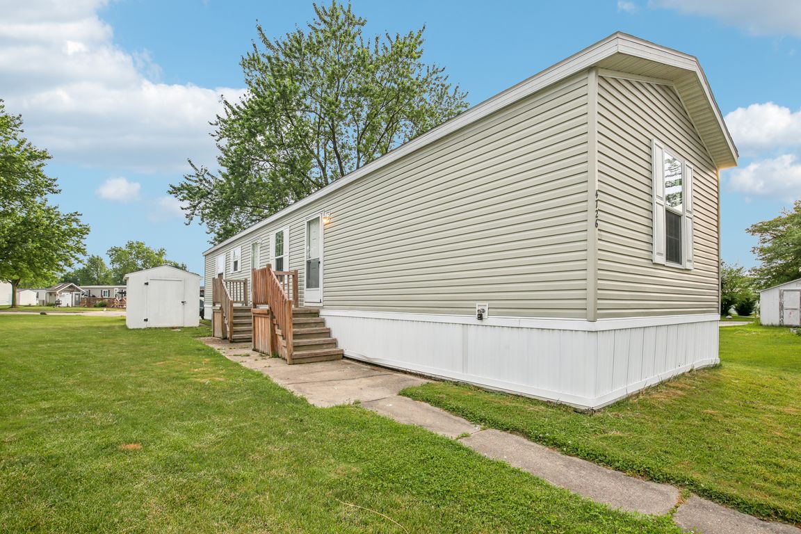 Harrow Ct-S2506-001.jpg