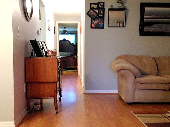 4th image of 3812 Baden Dr