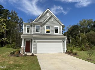 691 Highview Dr, Benson, NC 27504