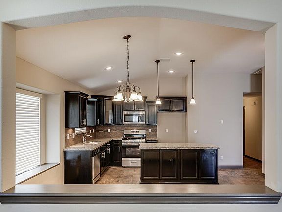 5th image of 3216 Merry Meadow Pl