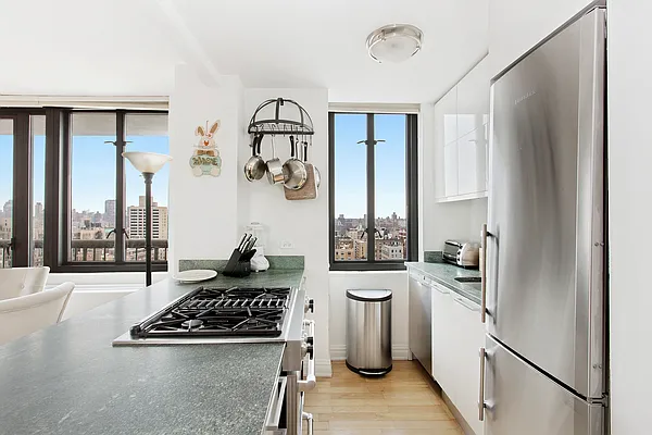 Rented by Compass | media 2