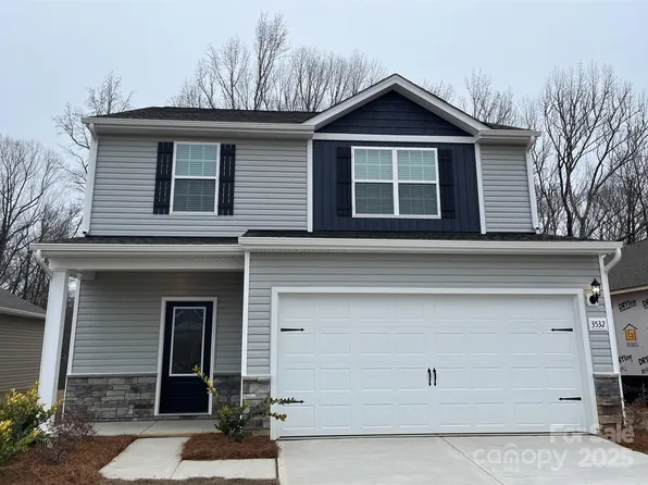 3532 Clover Valley Dr, Gastonia, NC 28052