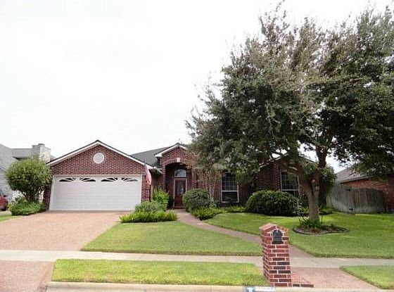 1st image of 14927 Sandy Creek Ct