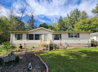 813 Posey Ct, Green Bay, WI 54313
