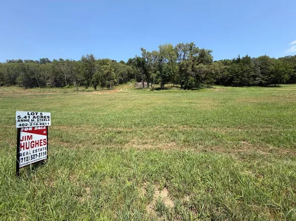 2298 Bluff Rd, Sidney, IA 51652