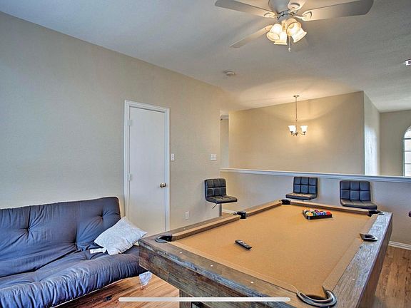 2nd image of 211 Marion Dr