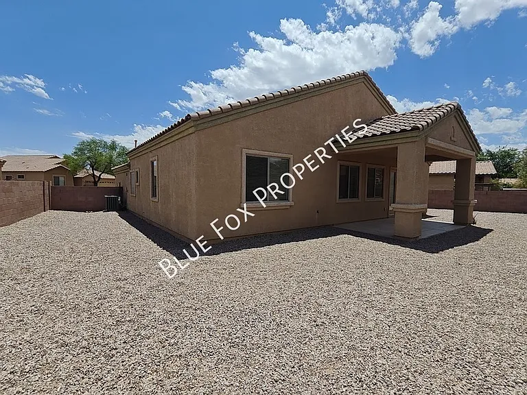 324 N Oak Tree Canyon Loop — Photo 42