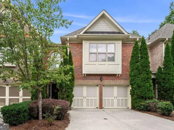 7890 Glisten Ave, Sandy Springs, GA 30328