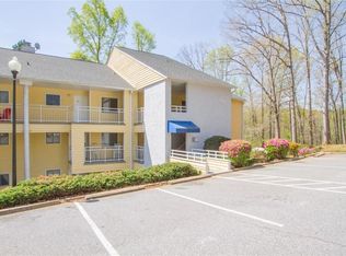 2112 Northlake Dr, Anderson, SC 29625