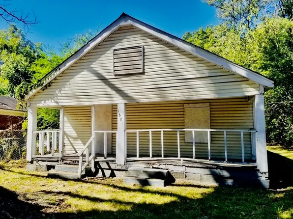 1681 Oakwood St, Memphis, TN 38108