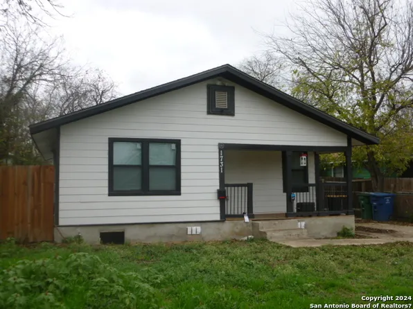 1731 W ASHBY PL, San Antonio, TX 78201