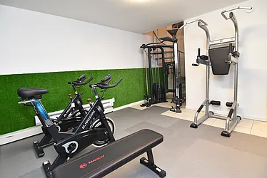 Rented by Ledvech Group