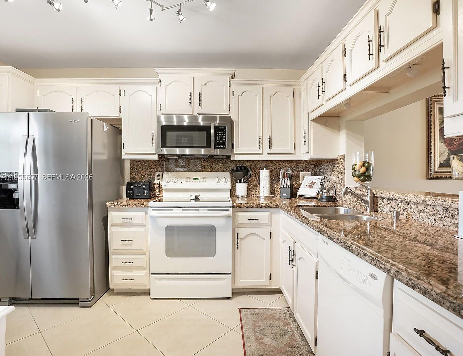 3591 Environ Blvd #A404 — Inverrary Country Club