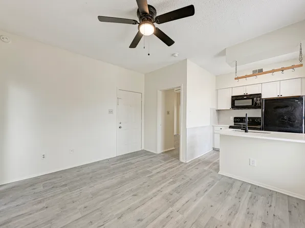 2714 Nueces St APT 108, Austin, TX 78705