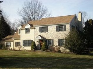 733 Fox Ln, Chester Sprgs, PA 19425