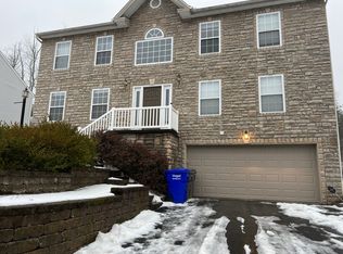 212 Macduff Ct, Gibsonia, PA 15044