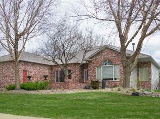 5008 S Elderberry Cir, Sioux Falls, SD 57108